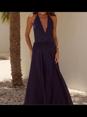 Runaway The Label | Dresses | Elsa Maxi Dress Runaway The Label | Poshmark
